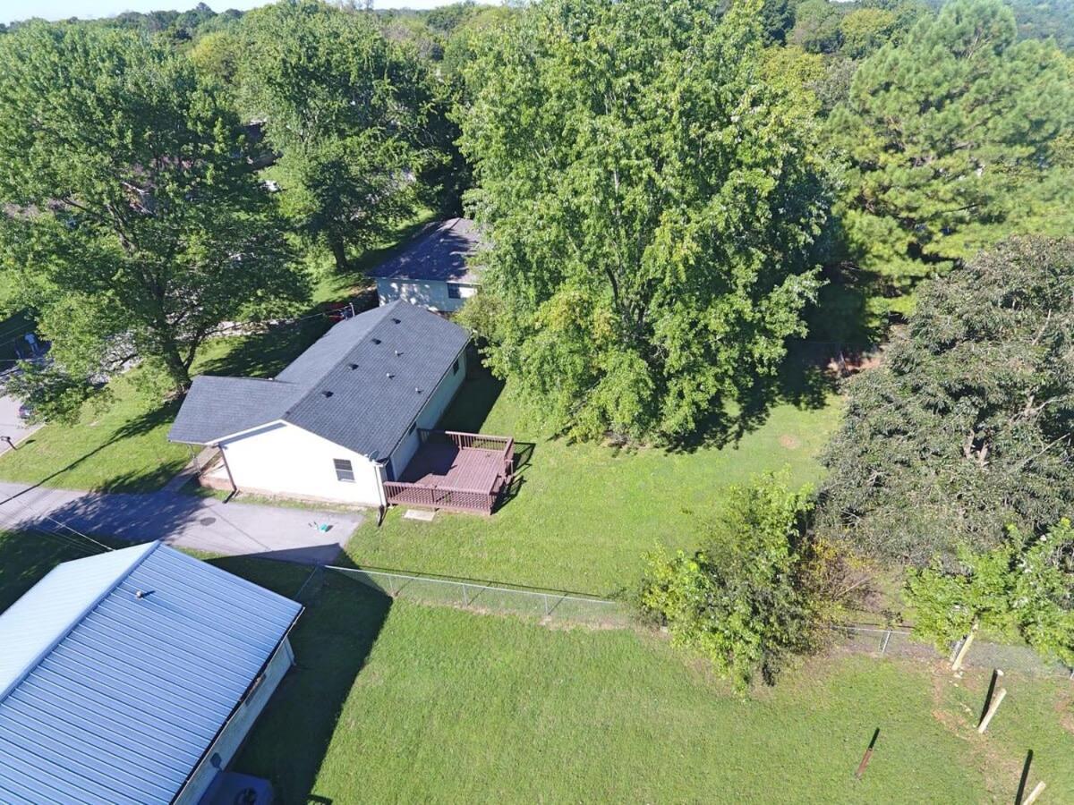 Beautiful Home In A Nice Place Clarksville Exterior photo