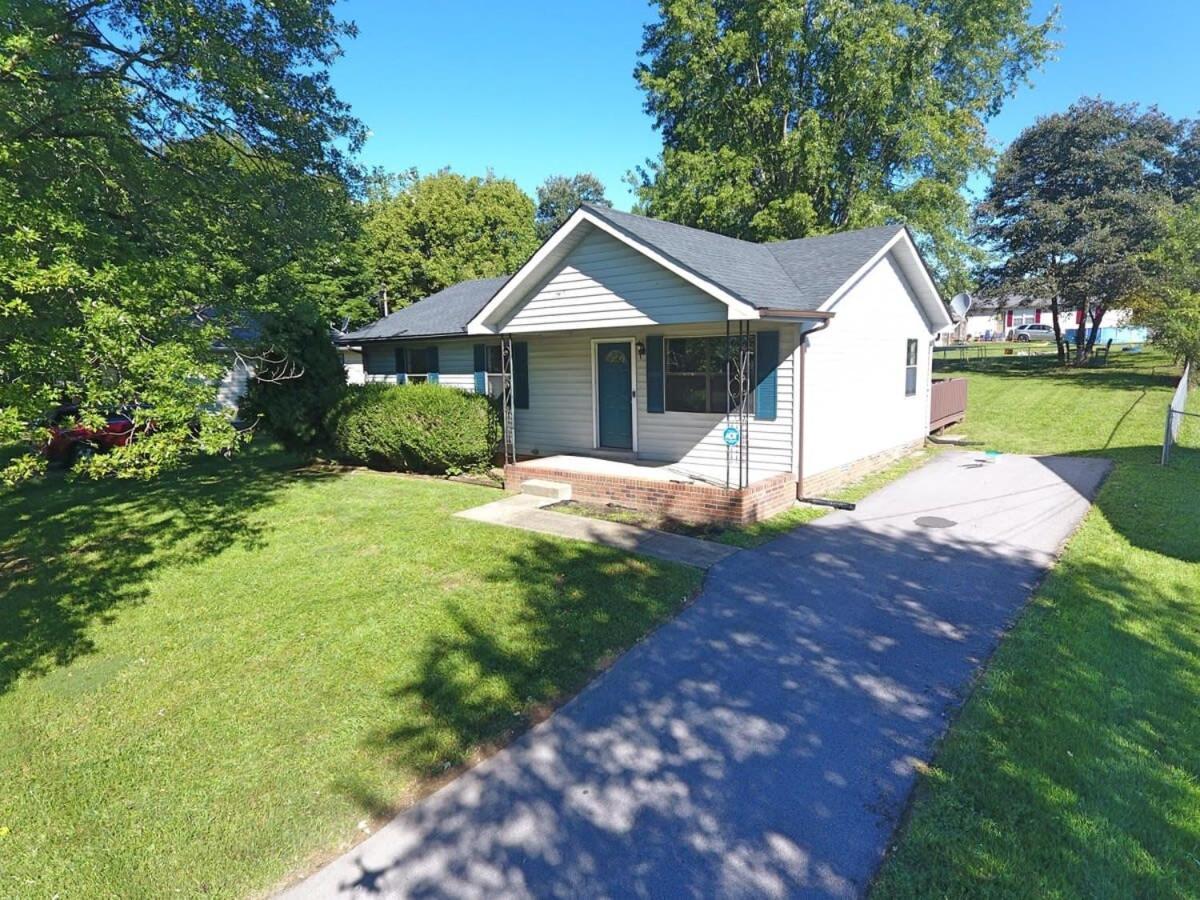 Beautiful Home In A Nice Place Clarksville Exterior photo